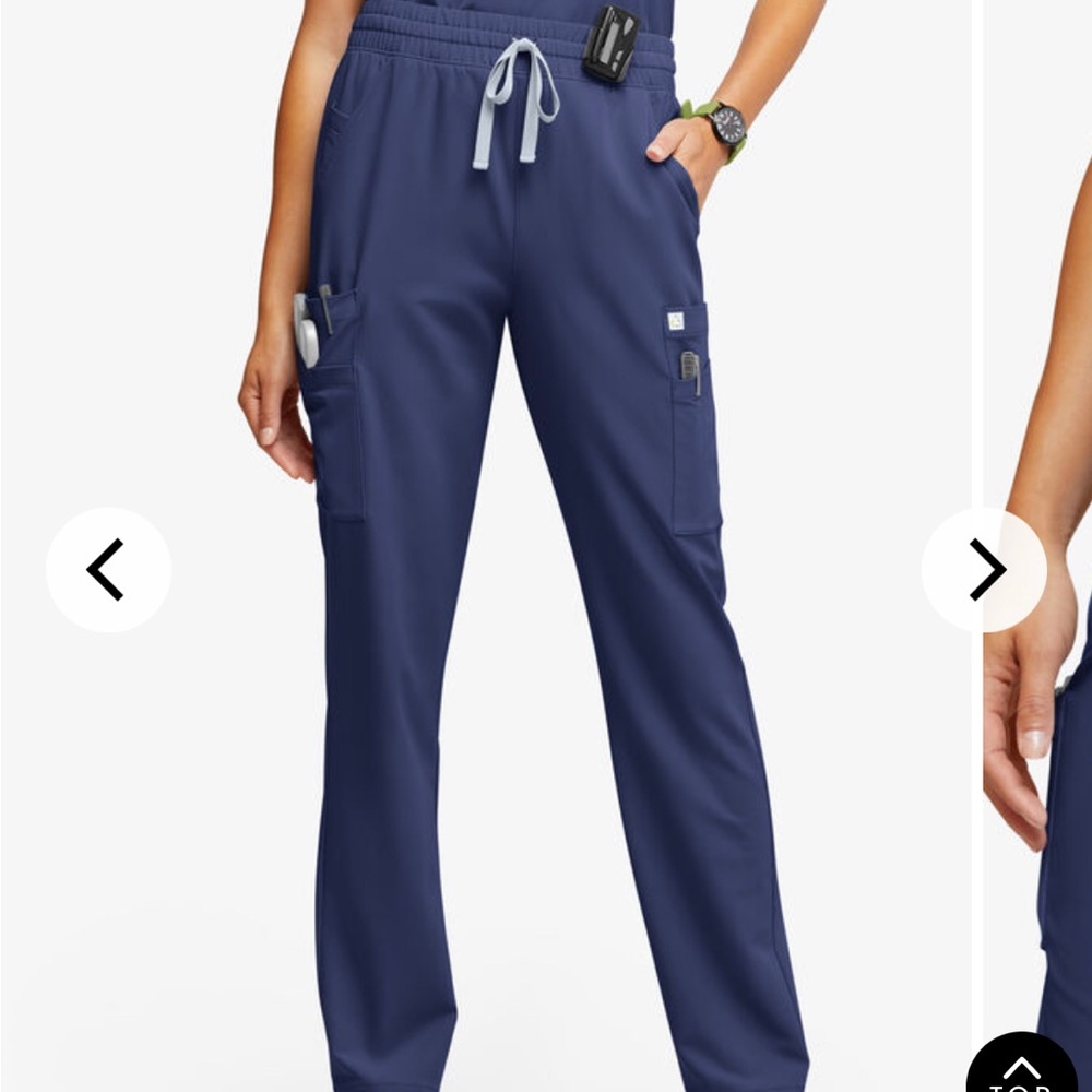 Uniform Advantage ReSurge scrub set